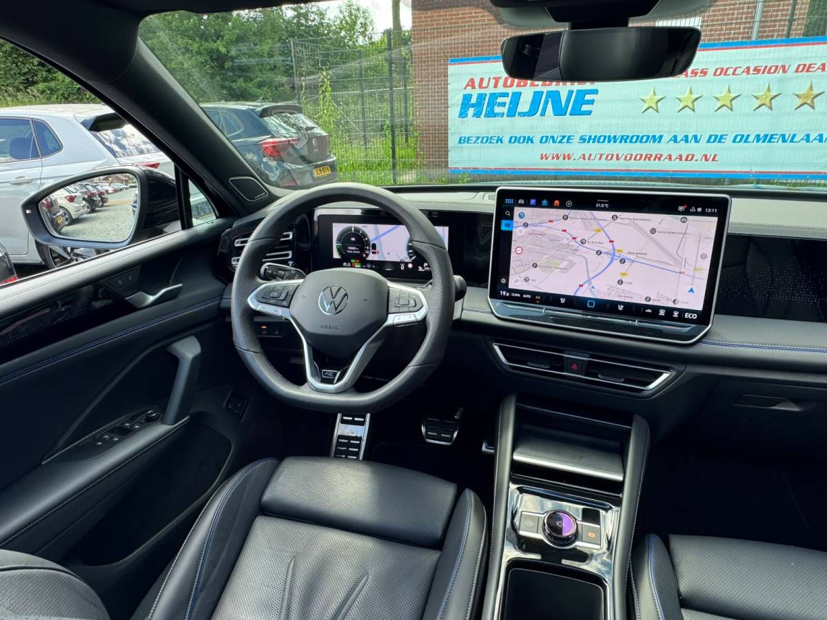 Volkswagen Tiguan Volkswagen Tiguan 1.5 eHybrid 272PK DSG R-LINE SPORT LEDER/HARMAN-KARDON/PANORAMADAK