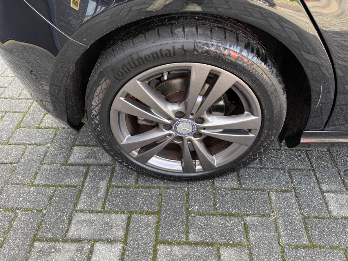 Mercedes-Benz A-Klasse Mercedes-Benz A-klasse 160 AMG Night Edition | 1E EIGENAAR | 12MND GARANTIE | LED | CRUISE | NAVI | BLUETOOTH | TREKHAAK |