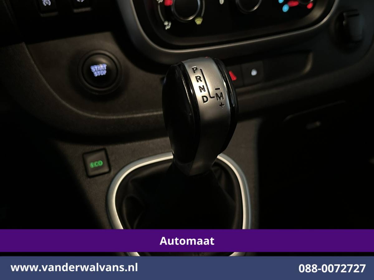 Renault Trafic Renault Trafic 2.0 dCi 146pk Automaat L2H1 Inrichting Euro6 Airco | Camera | Navigatie | Cruisecontrol Trekhaak, Parkeersensoren, Stoelverwarming