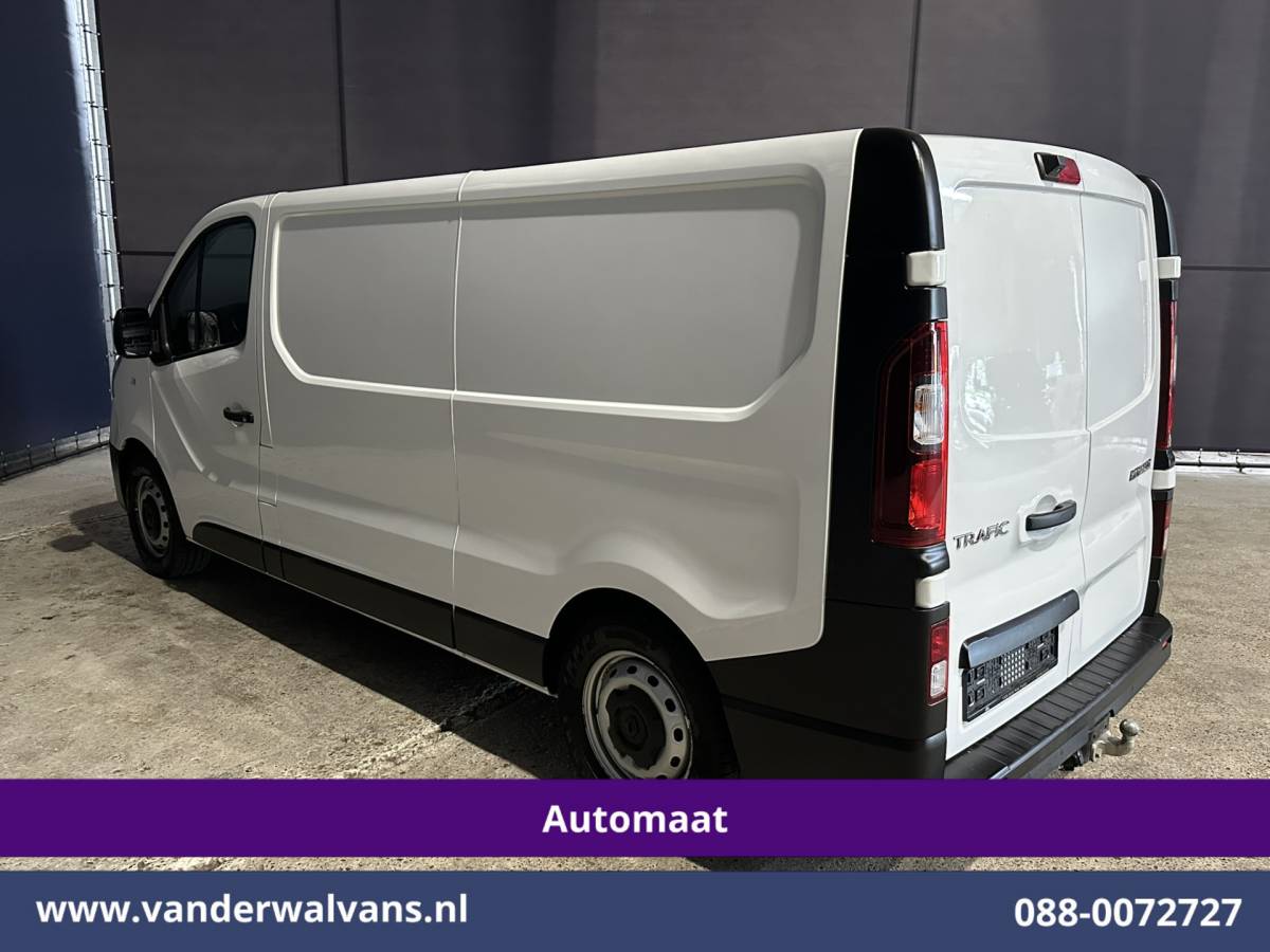 Renault Trafic Renault Trafic 2.0 dCi 146pk Automaat L2H1 Inrichting Euro6 Airco | Camera | Navigatie | Cruisecontrol Trekhaak, Parkeersensoren, Stoelverwarming