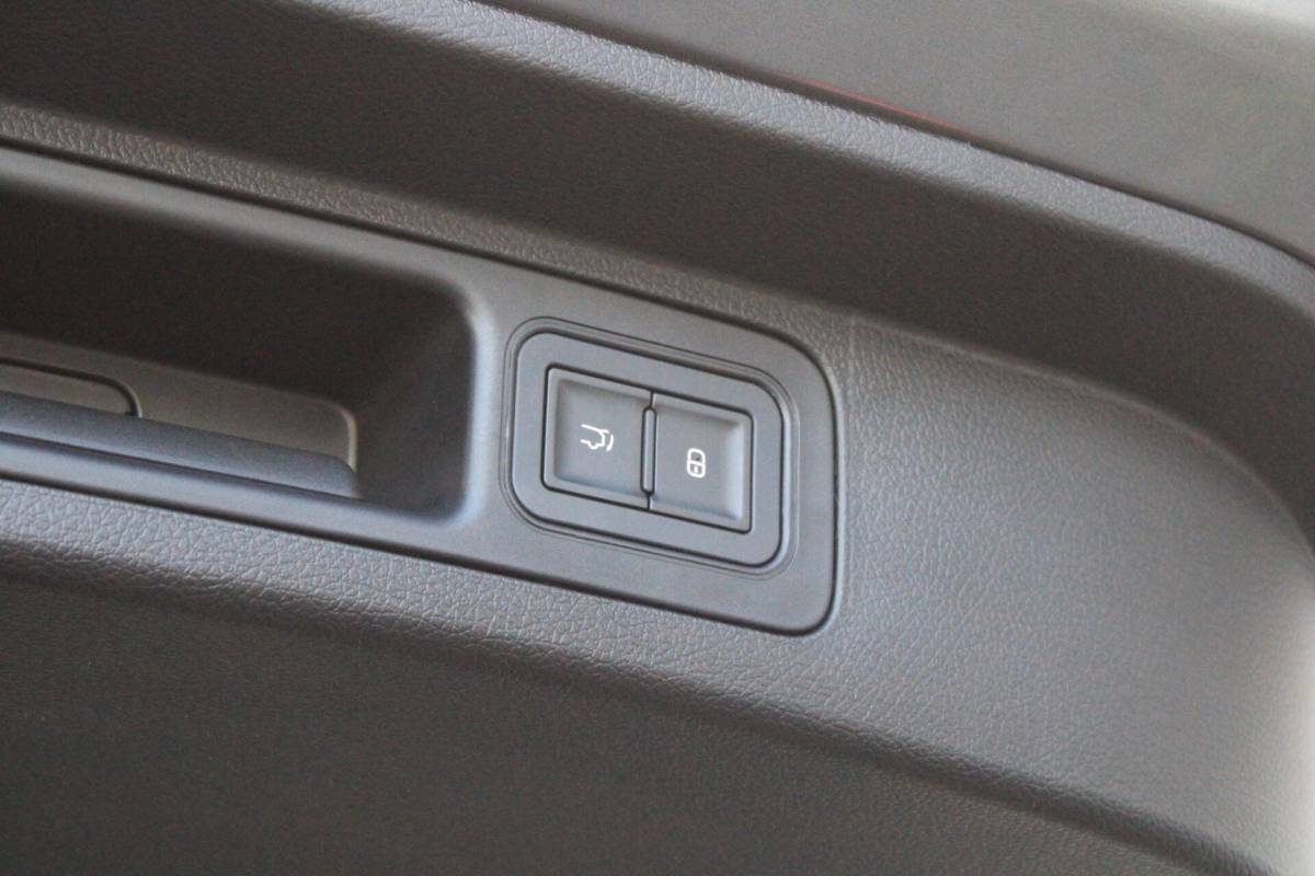 BYD SEAL U Byd SEAL U 1.5 T DM-i AWD Design Pano ACC 324 PK 4×4