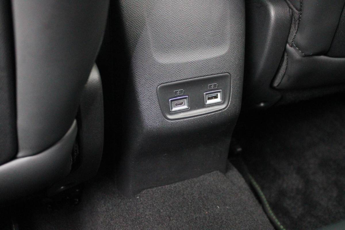 Peugeot 208 Peugeot 208 1.2 Hybrid 145PK AUTOMAAT GT PACK | PANORAMA DAK | ZWART DAK | ELEKTRISCH VERSTELBARE BESTUURDERSSTOEL MET MASSAGE FUNCTIE | CAMERA VOOR + ACHTER | ALCANTARA BEKLEDING | DODEHOEK DETECTIE | ADAPTIVE CRUISE CONTROL | NAVIGATIE | DRAADLOZE APPLE CARPLAY/ANDROID AURO | FULL LED KOPLAMPEN | DRAADLOZE TELEFOONLADER | STOEL VERWARMING | LICHTMETALEN VELGEN 17″ | GETINTE RUITEN |