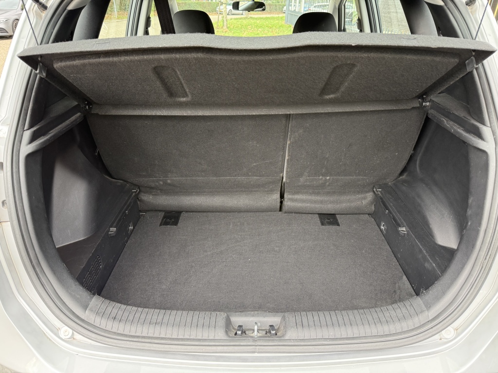 Hyundai ix20 Hyundai ix20 1.4i i-Motion | Hoge instap | Airco | 66dkm! | Trekhaak