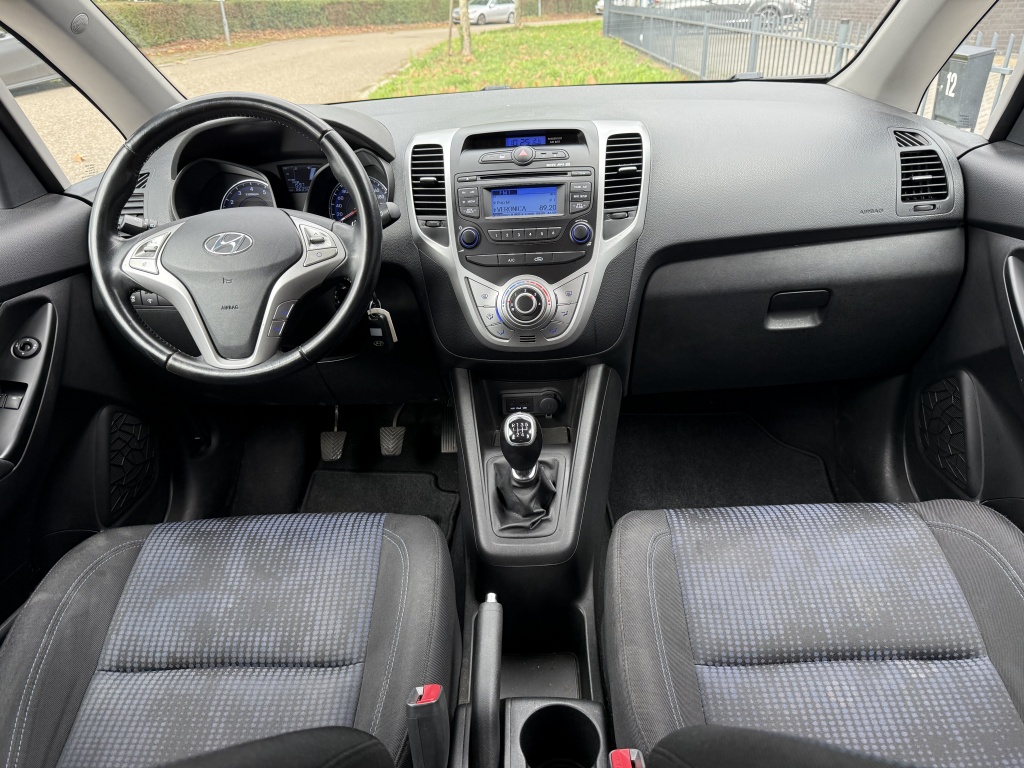Hyundai ix20 Hyundai ix20 1.4i i-Motion | Hoge instap | Airco | 66dkm! | Trekhaak