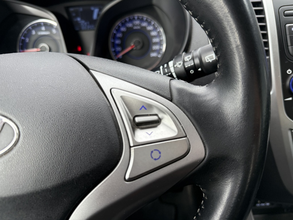 Hyundai ix20 Hyundai ix20 1.4i i-Motion | Hoge instap | Airco | 66dkm! | Trekhaak