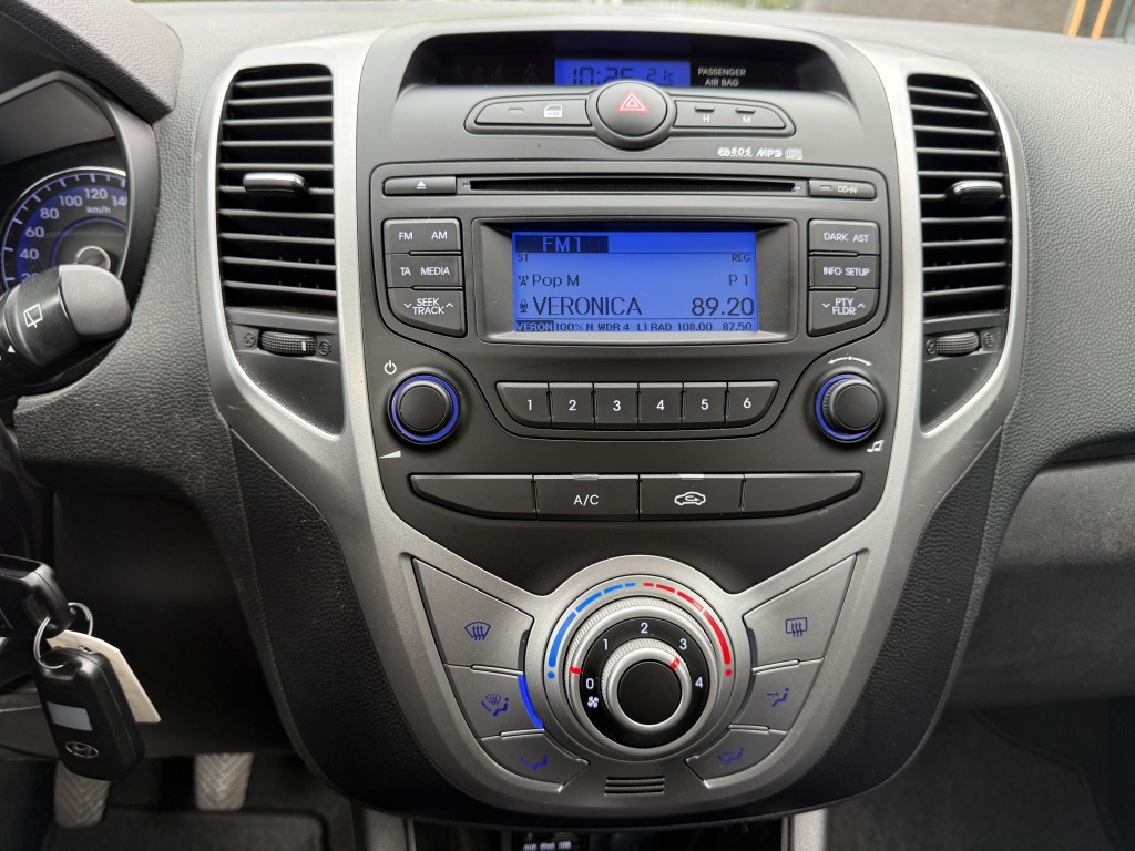 Hyundai ix20 Hyundai ix20 1.4i i-Motion | Hoge instap | Airco | 66dkm! | Trekhaak