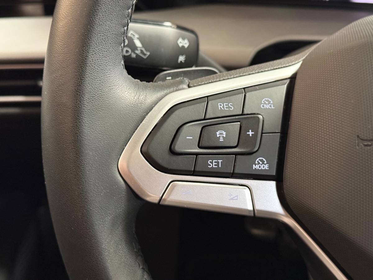 Volkswagen Golf Volkswagen GOLF 1.5 eHybrid Life Edition | Camera | Pano | Sfeerverlichting | Led | Carplay