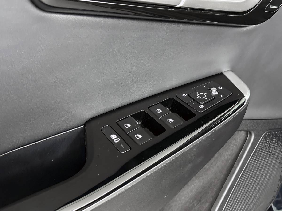 Kia EV6 Kia EV6 – Edition 77.4 kWh // LEDER // ELECTRISCHE ACHTERKLEP // STOELVERWARMING //