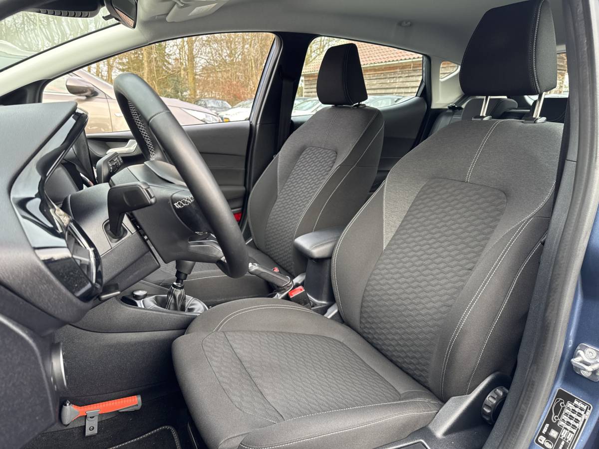 Ford Fiesta Ford Fiesta 1.0 EcoBoost Hybrid TITANIUM CRUISE/AIRCO/BLUETOOTH  1E EIG