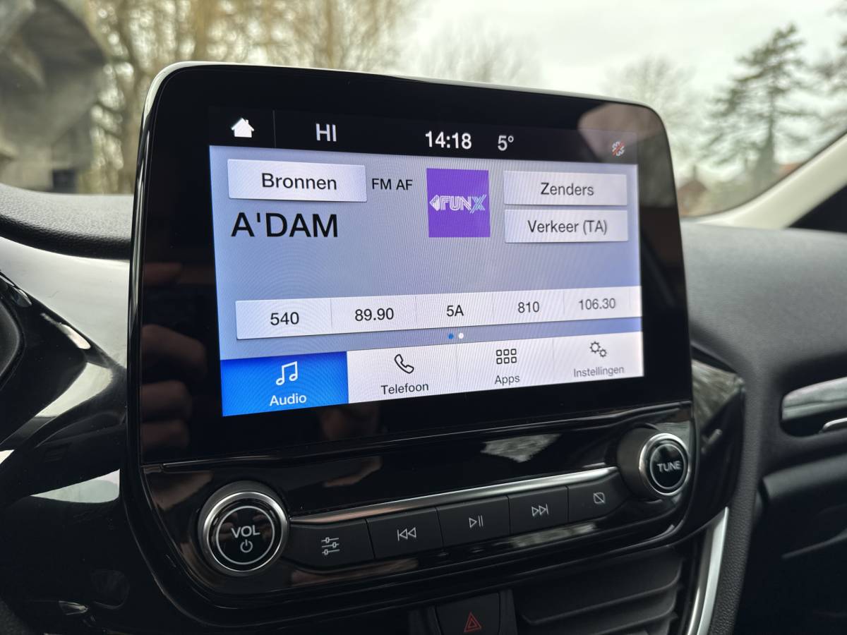 Ford Fiesta Ford Fiesta 1.0 EcoBoost Hybrid TITANIUM CRUISE/AIRCO/BLUETOOTH  1E EIG