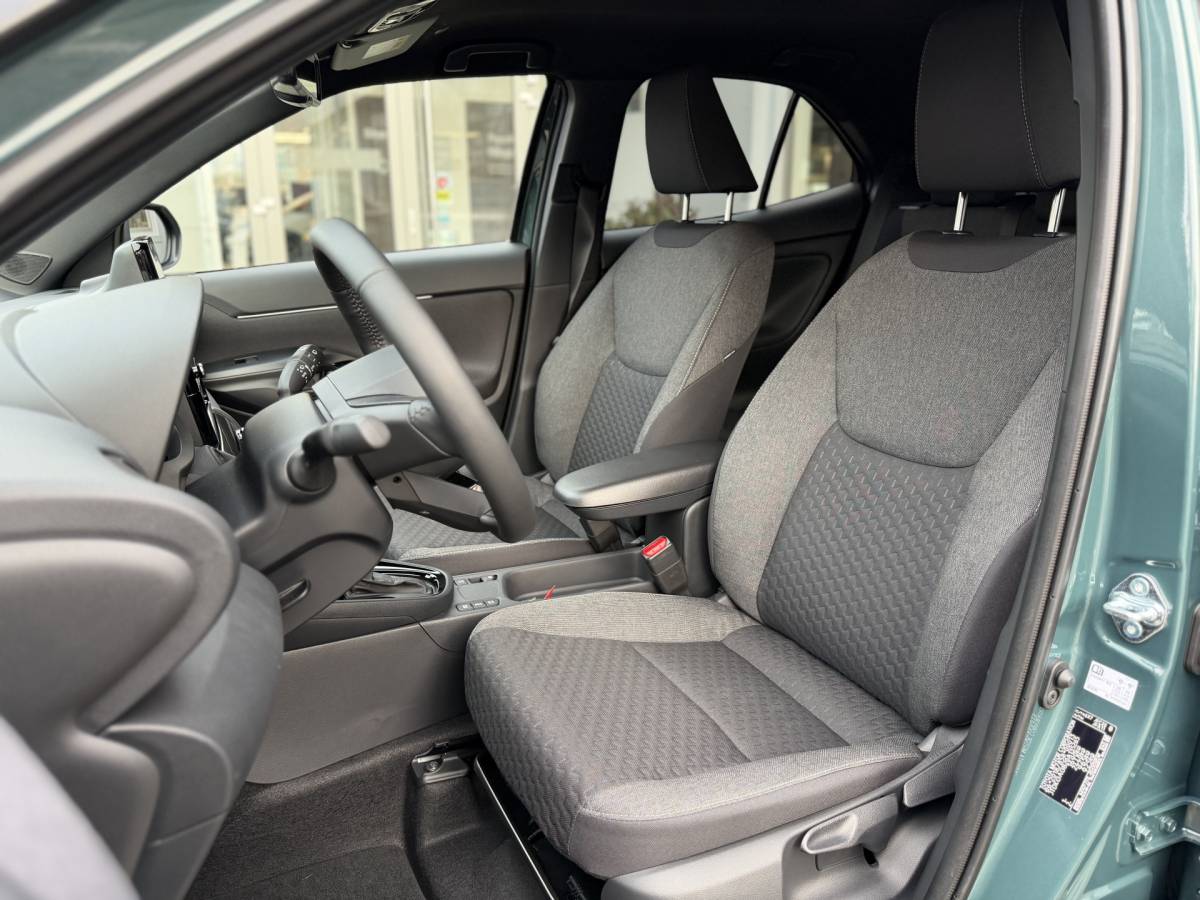 Toyota Yaris Cross Toyota Yaris Cross 1.5 Hybrid 130 Style Edition Parkeersensoren, Dodehoekdetectie, Navigatie