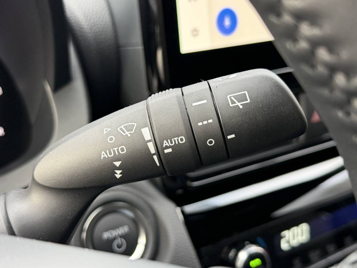 Toyota Yaris Cross Toyota Yaris Cross 1.5 Hybrid 130 Style Edition Parkeersensoren, Dodehoekdetectie, Navigatie