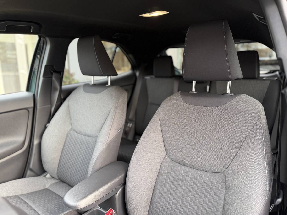 Toyota Yaris Cross Toyota Yaris Cross 1.5 Hybrid 130 Style Edition Parkeersensoren, Dodehoekdetectie, Navigatie