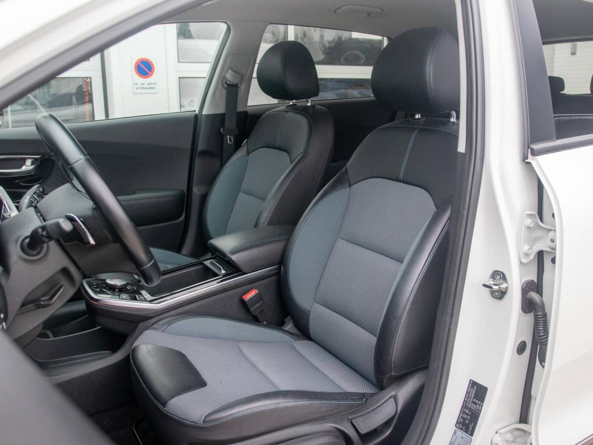 Kia e-Niro Kia e-Niro DynamicPlusLine 64 kWh