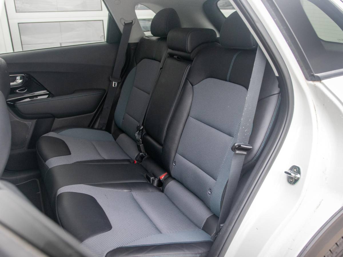 Kia e-Niro Kia e-Niro DynamicPlusLine 64 kWh