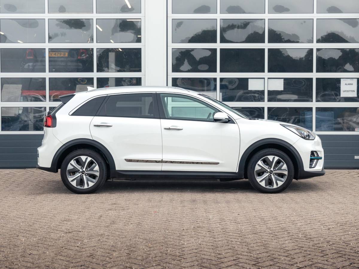 Kia e-Niro Kia e-Niro DynamicPlusLine 64 kWh