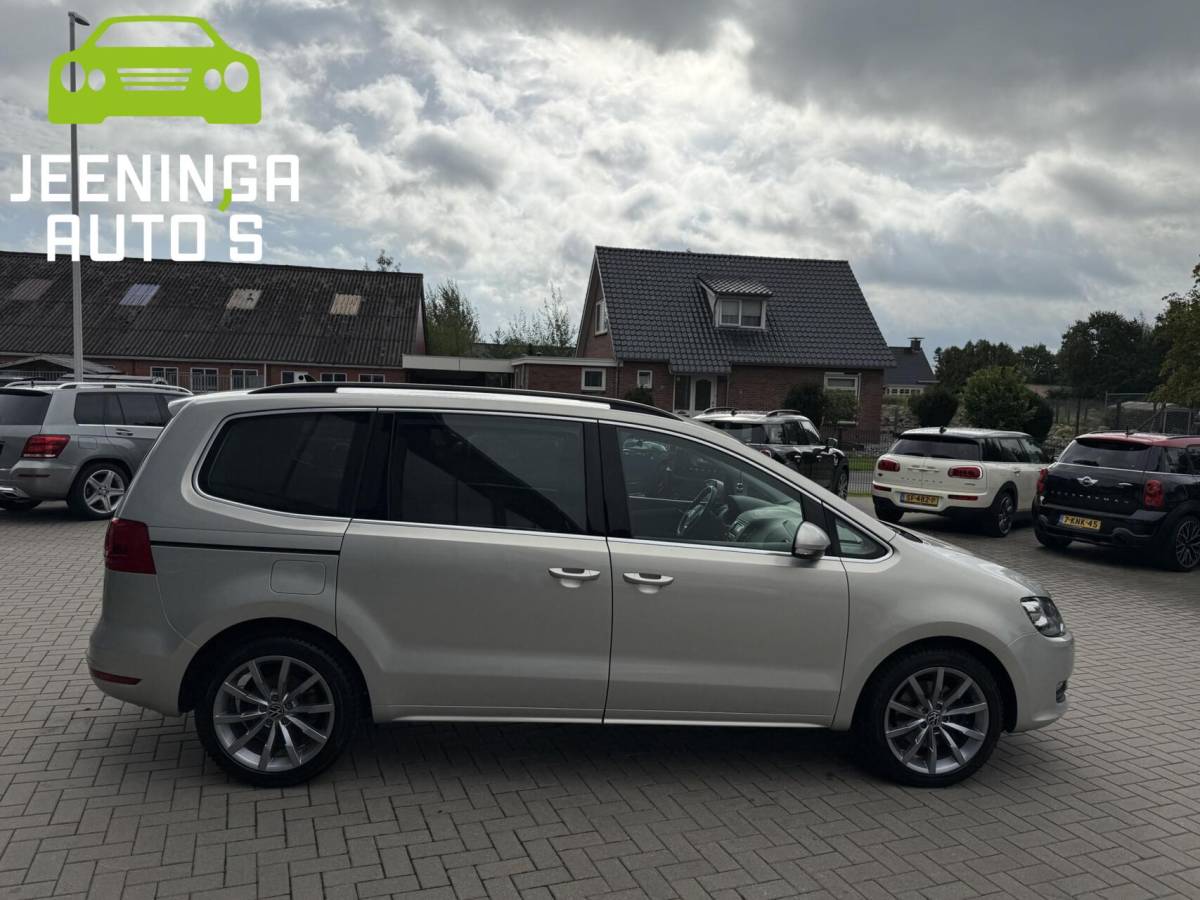 Volkswagen Sharan Volkswagen Sharan 1.4 TSI Highline 7p. |PDC|Navi|ElektrischeTrekhaak|18″