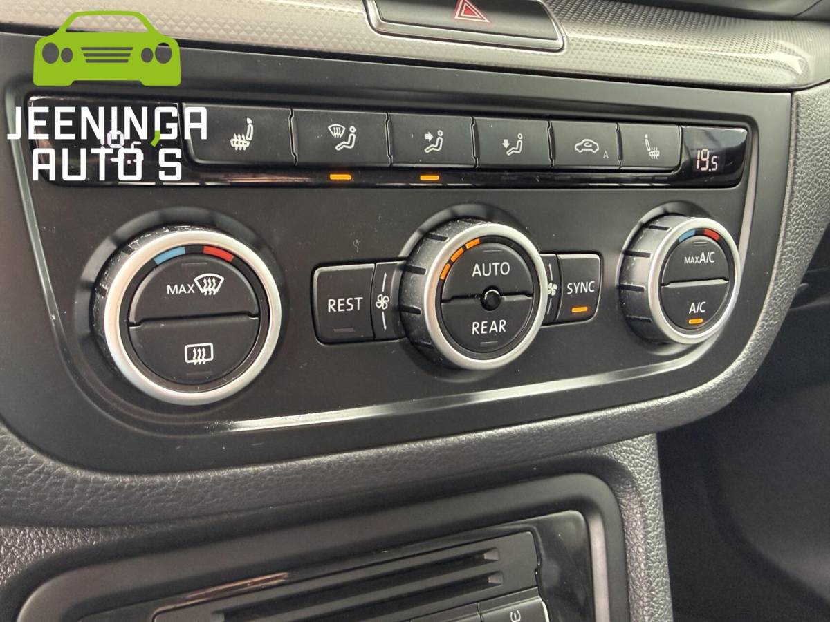 Volkswagen Sharan Volkswagen Sharan 1.4 TSI Highline 7p. |PDC|Navi|ElektrischeTrekhaak|18″