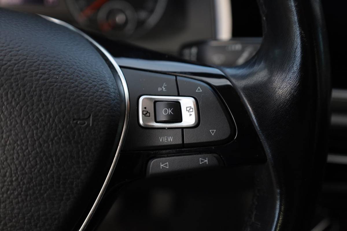 Volkswagen Polo Volkswagen Polo 1.0 TSI Comfortline CARPLAY ADAPTIVE-CRUISE DAB VOICE 2XPDC NAP