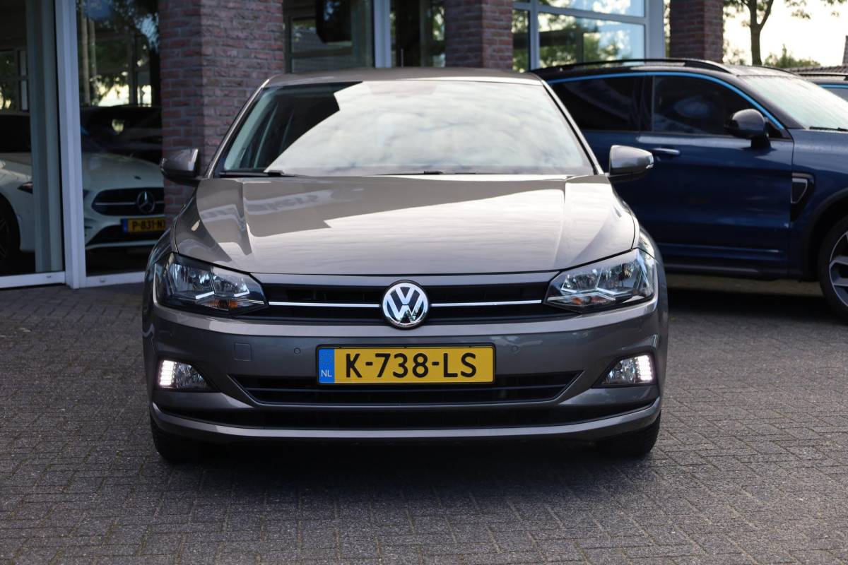 Volkswagen Polo Volkswagen Polo 1.0 TSI Comfortline CARPLAY ADAPTIVE-CRUISE DAB VOICE 2XPDC NAP