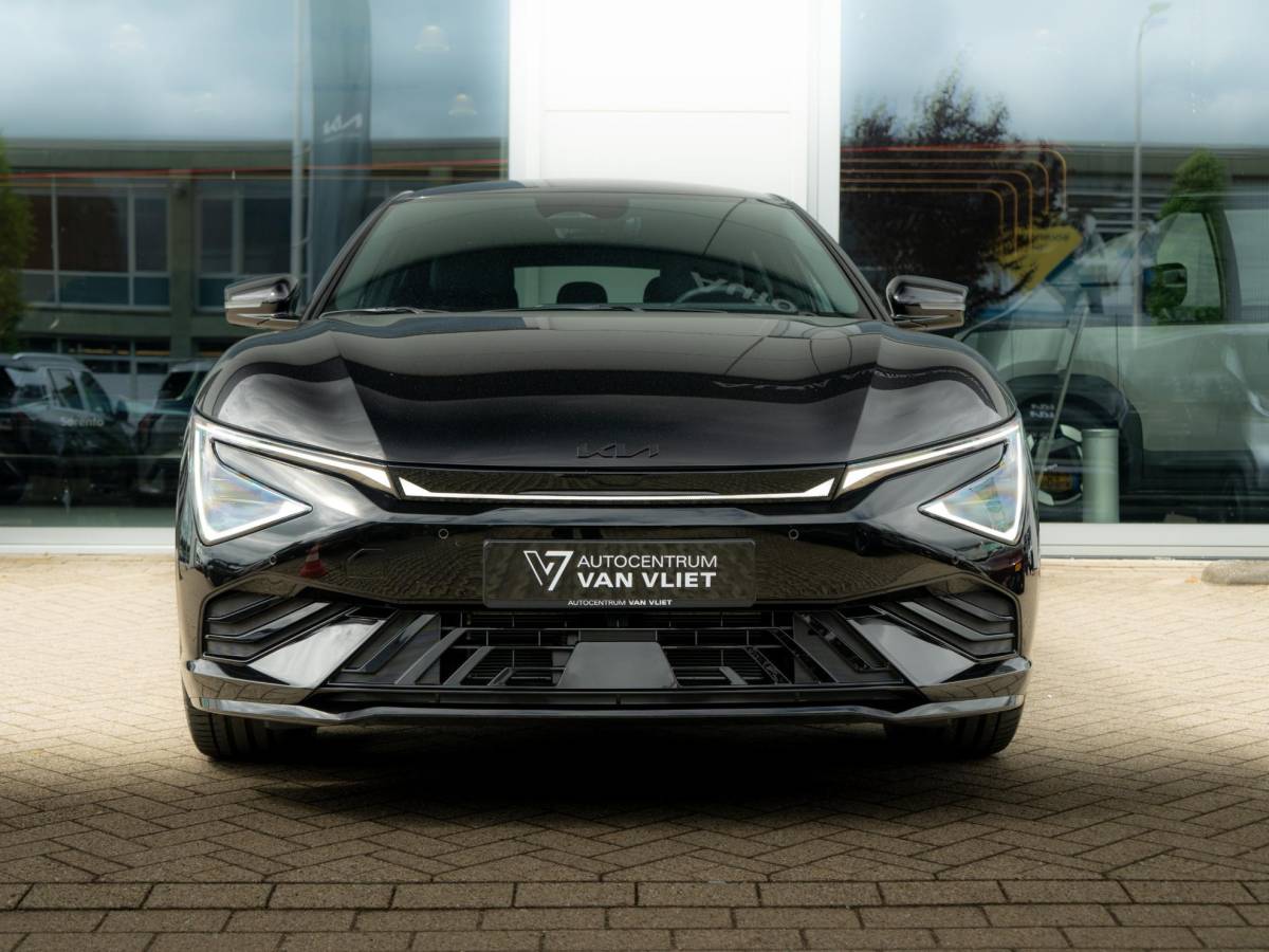 Kia EV6 Kia EV6 GT-Line Business Edition 84 kWh Speciale uitvoering | 21 inch GT velgen | Hifi upgrade met Subwoofer | Gele remklauwen | Stoel verwarming l Elektrische kofferklep | GT pakket | LED | Keyless | 20 inch LMV
