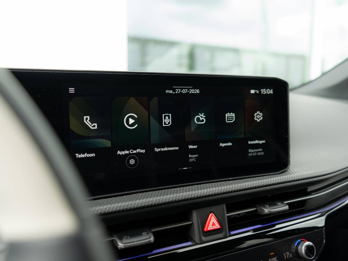 Kia EV6 Kia EV6 GT-Line Business Edition 84 kWh Speciale uitvoering | 21 inch GT velgen | Hifi upgrade met Subwoofer | Gele remklauwen | Stoel verwarming l Elektrische kofferklep | GT pakket | LED | Keyless | 20 inch LMV