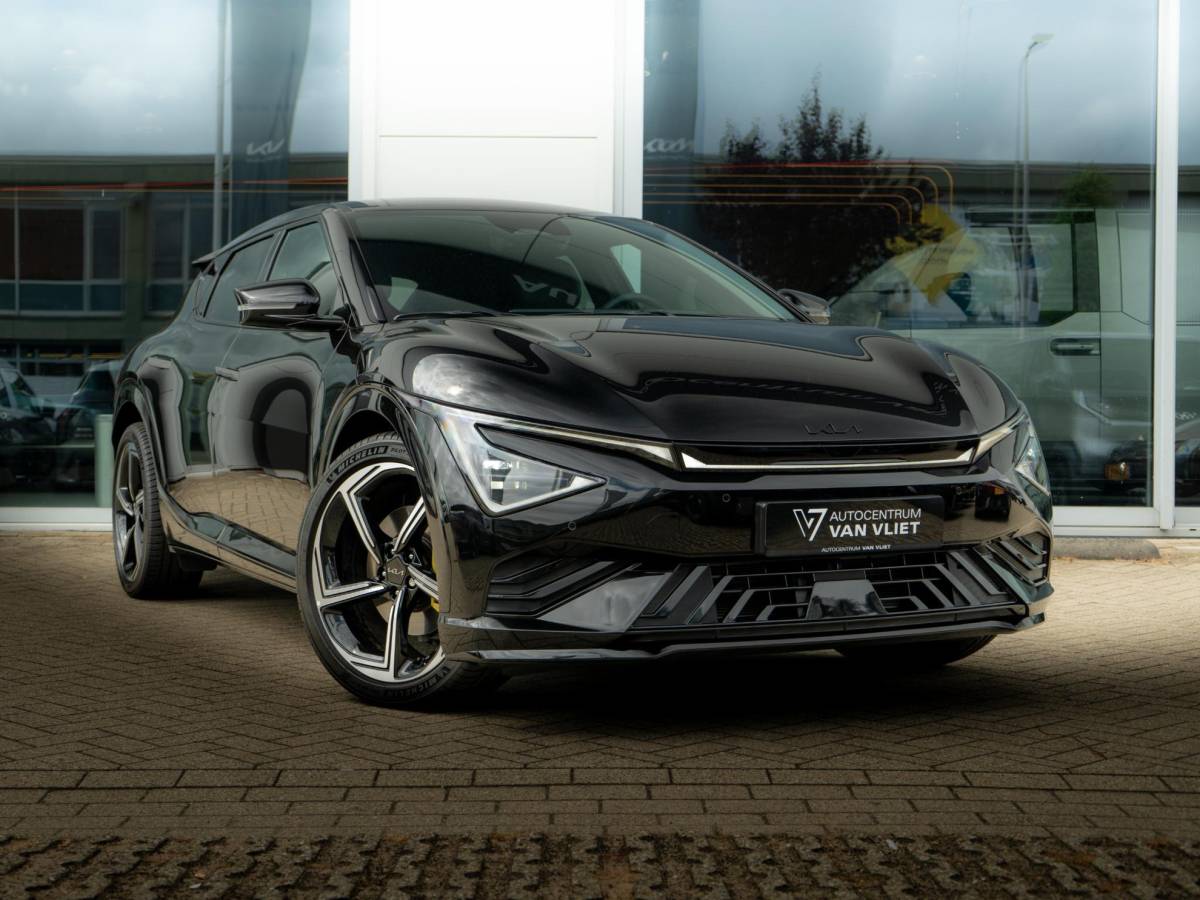 Kia EV6 Kia EV6 GT-Line Business Edition 84 kWh Speciale uitvoering | 21 inch GT velgen | Hifi upgrade met Subwoofer | Gele remklauwen | Stoel verwarming l Elektrische kofferklep | GT pakket | LED | Keyless | 20 inch LMV