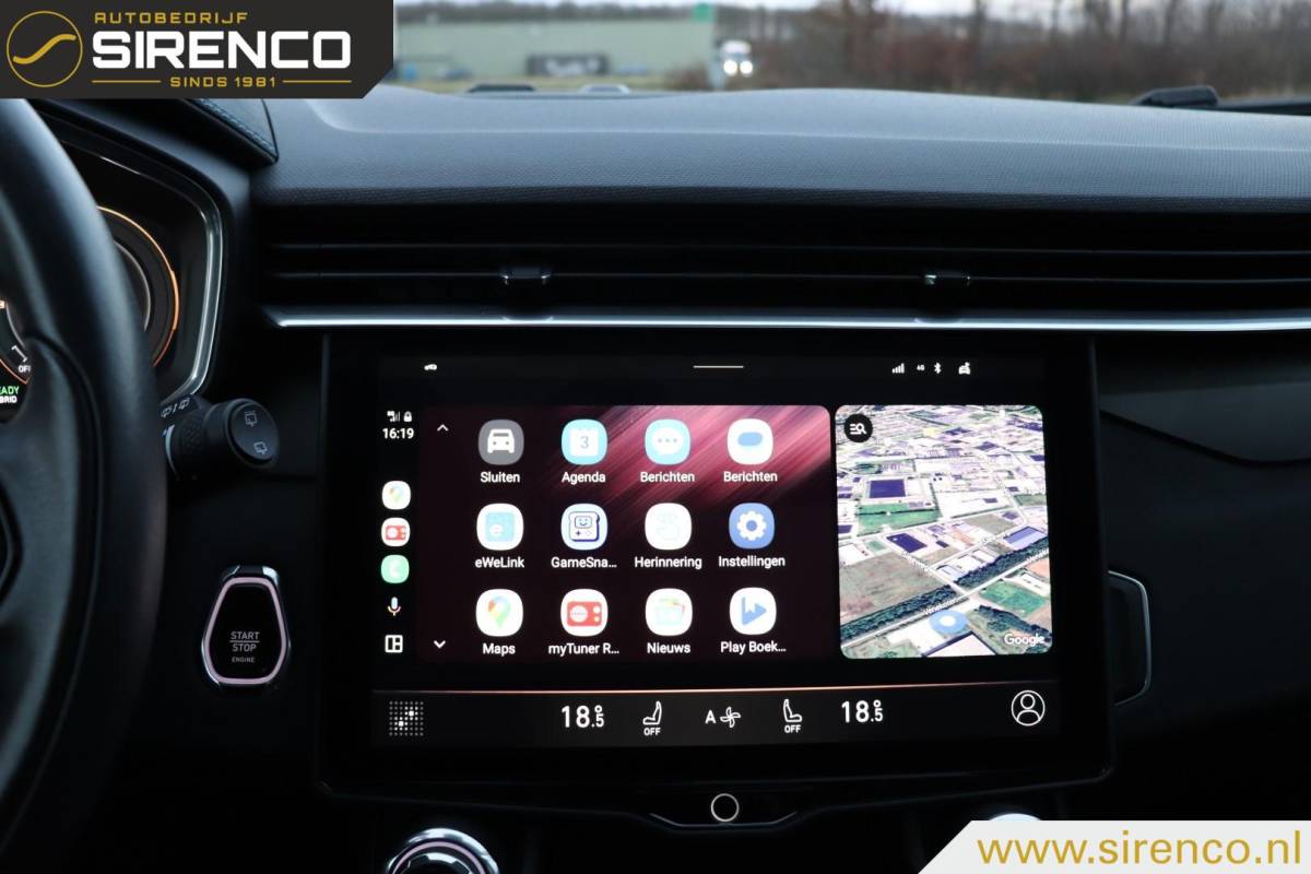 Lynk & Co 01 Lynk & Co 01 1.5 | komt binnen | panoramadak | stoelverwarming |dab | adaptive cruise control | sfeerverlichting |