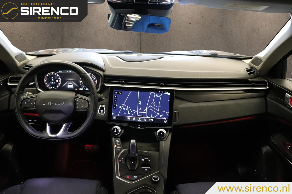 Lynk & Co 01 Lynk & Co 01 1.5 | komt binnen | panoramadak | stoelverwarming |dab | adaptive cruise control | sfeerverlichting |