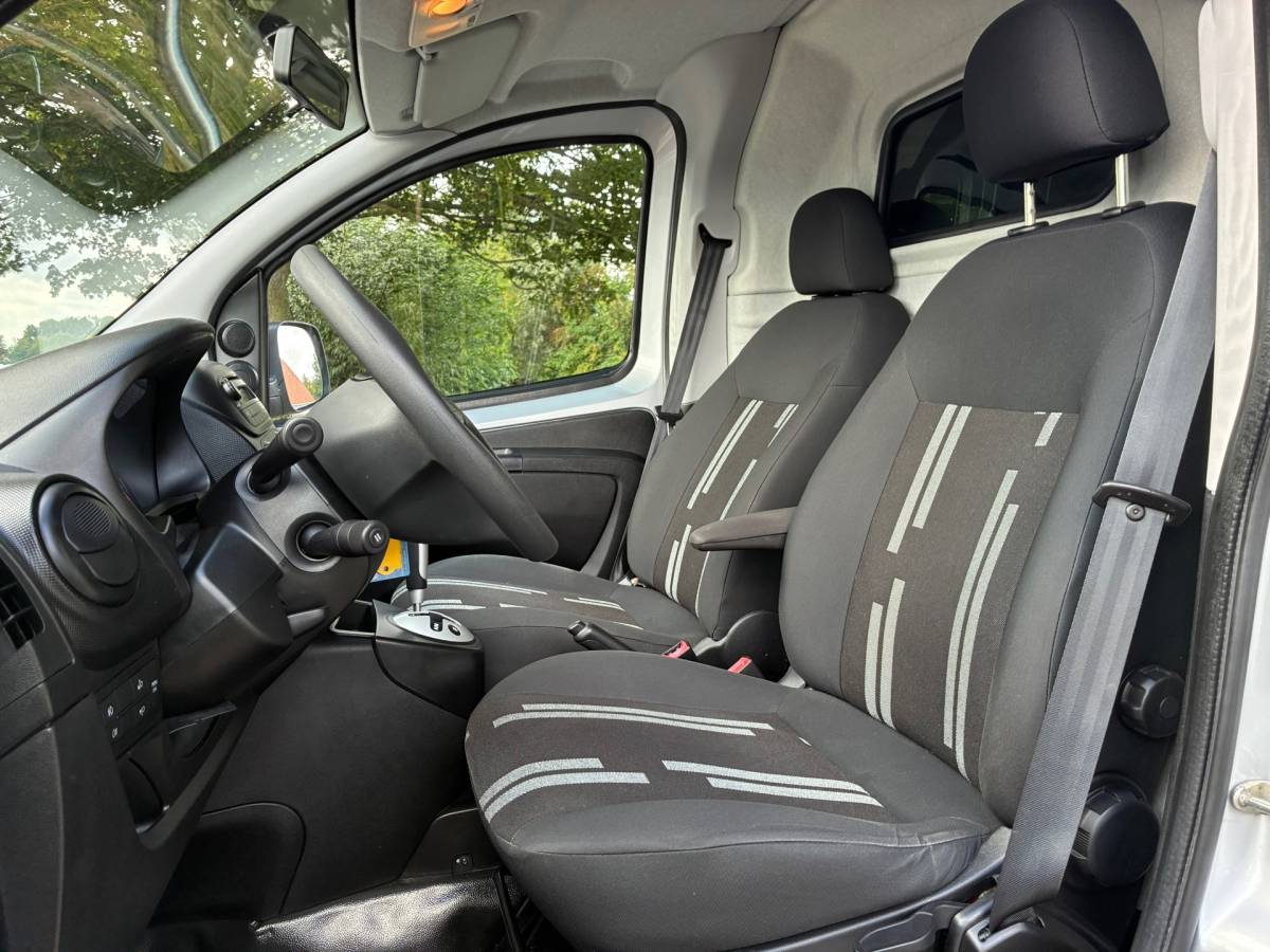 Fiat Fiorino Fiat Fiorino 1.3 MJ SX | Automaat | Invalide Roelstoel nu €5.975,-!!!