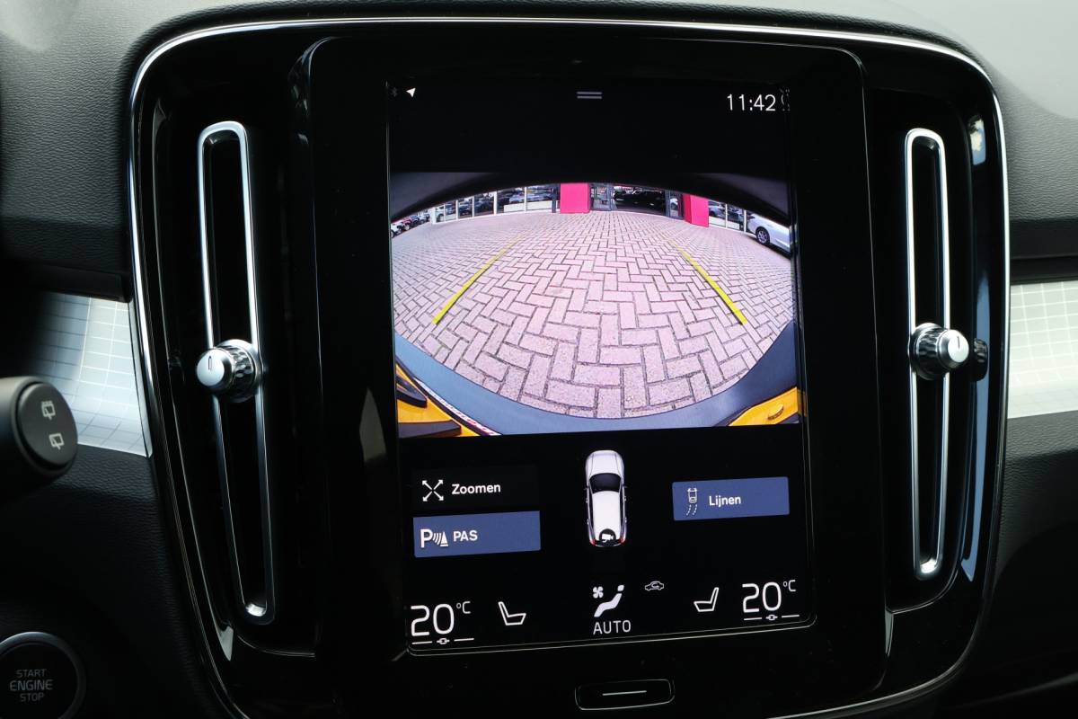 Volvo XC40 Volvo XC40 1.5 T2 Core | Origineel NL | Climate Pack | Park Assist Pack |