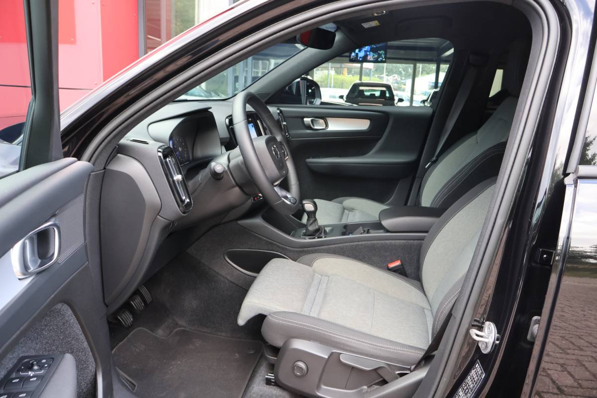 Volvo XC40 Volvo XC40 1.5 T2 Core | Origineel NL | Climate Pack | Park Assist Pack |