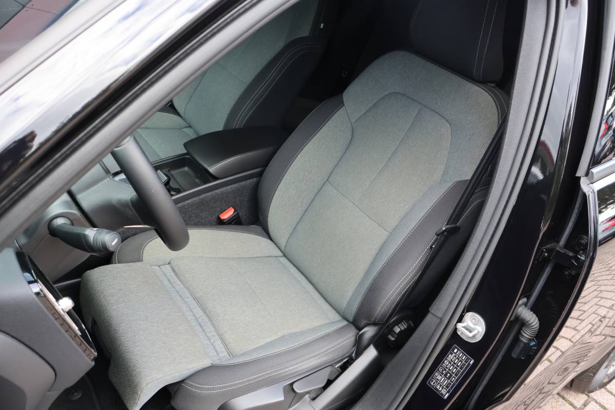 Volvo XC40 Volvo XC40 1.5 T2 Core | Origineel NL | Climate Pack | Park Assist Pack |