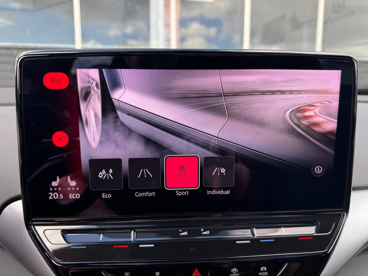 Volkswagen ID.4 Volkswagen ID.4 First Max 77 kWh ** PANO + MASSAGE + THAAK + 360 CAMERA + FULL OPTION**