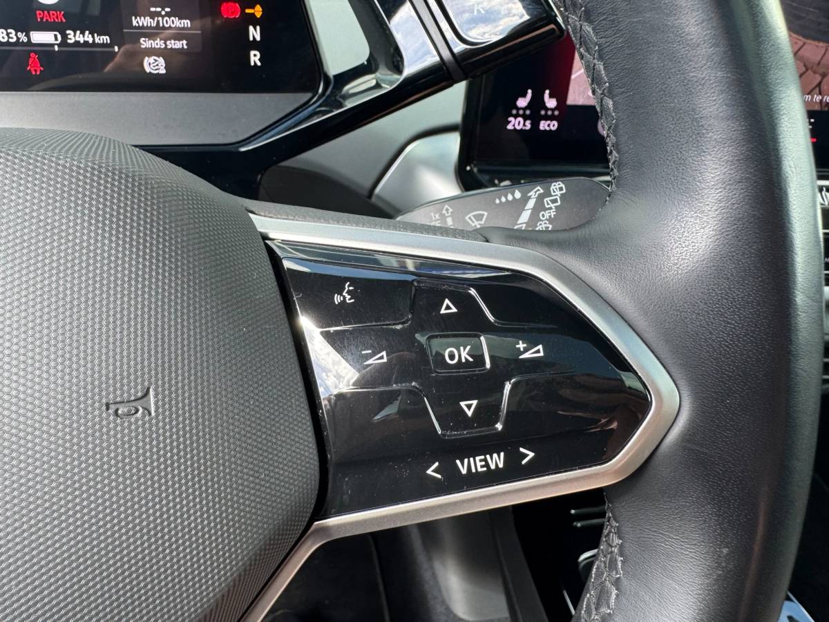 Volkswagen ID.4 Volkswagen ID.4 First Max 77 kWh ** PANO + MASSAGE + THAAK + 360 CAMERA + FULL OPTION**