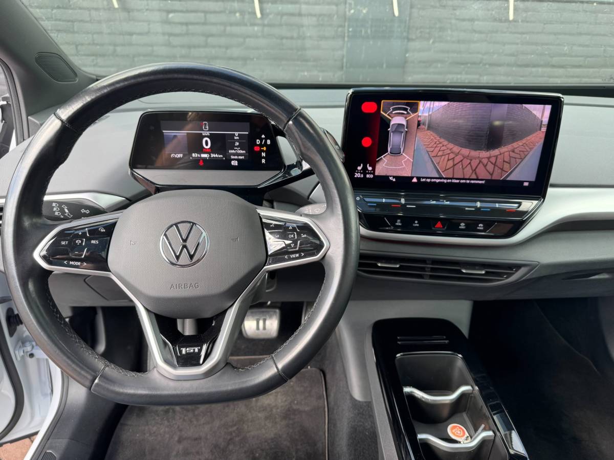 Volkswagen ID.4 Volkswagen ID.4 First Max 77 kWh ** PANO + MASSAGE + THAAK + 360 CAMERA + FULL OPTION**