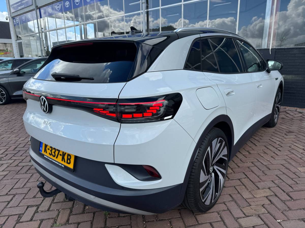 Volkswagen ID.4 Volkswagen ID.4 First Max 77 kWh ** PANO + MASSAGE + THAAK + 360 CAMERA + FULL OPTION**