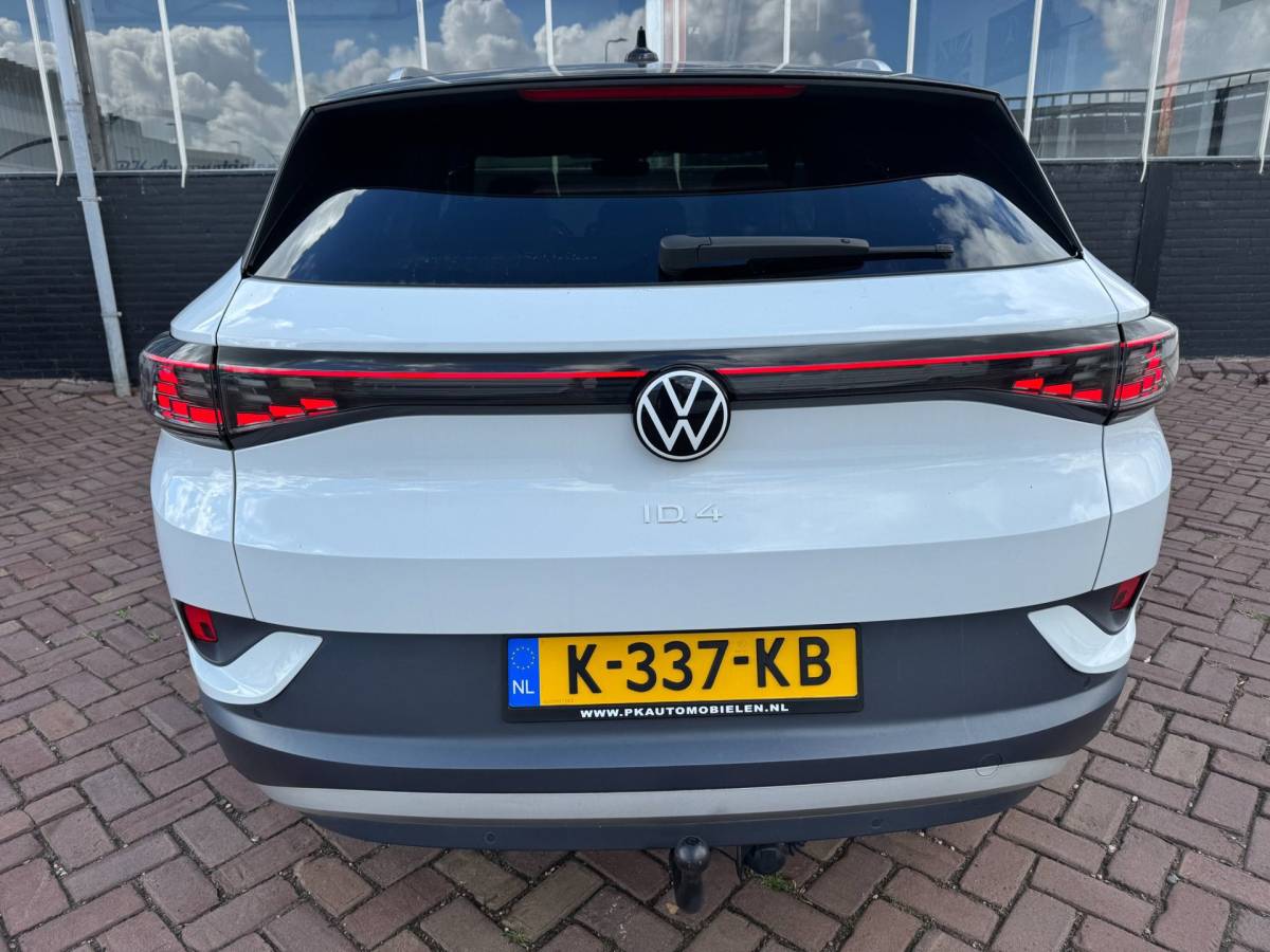 Volkswagen ID.4 Volkswagen ID.4 First Max 77 kWh ** PANO + MASSAGE + THAAK + 360 CAMERA + FULL OPTION**