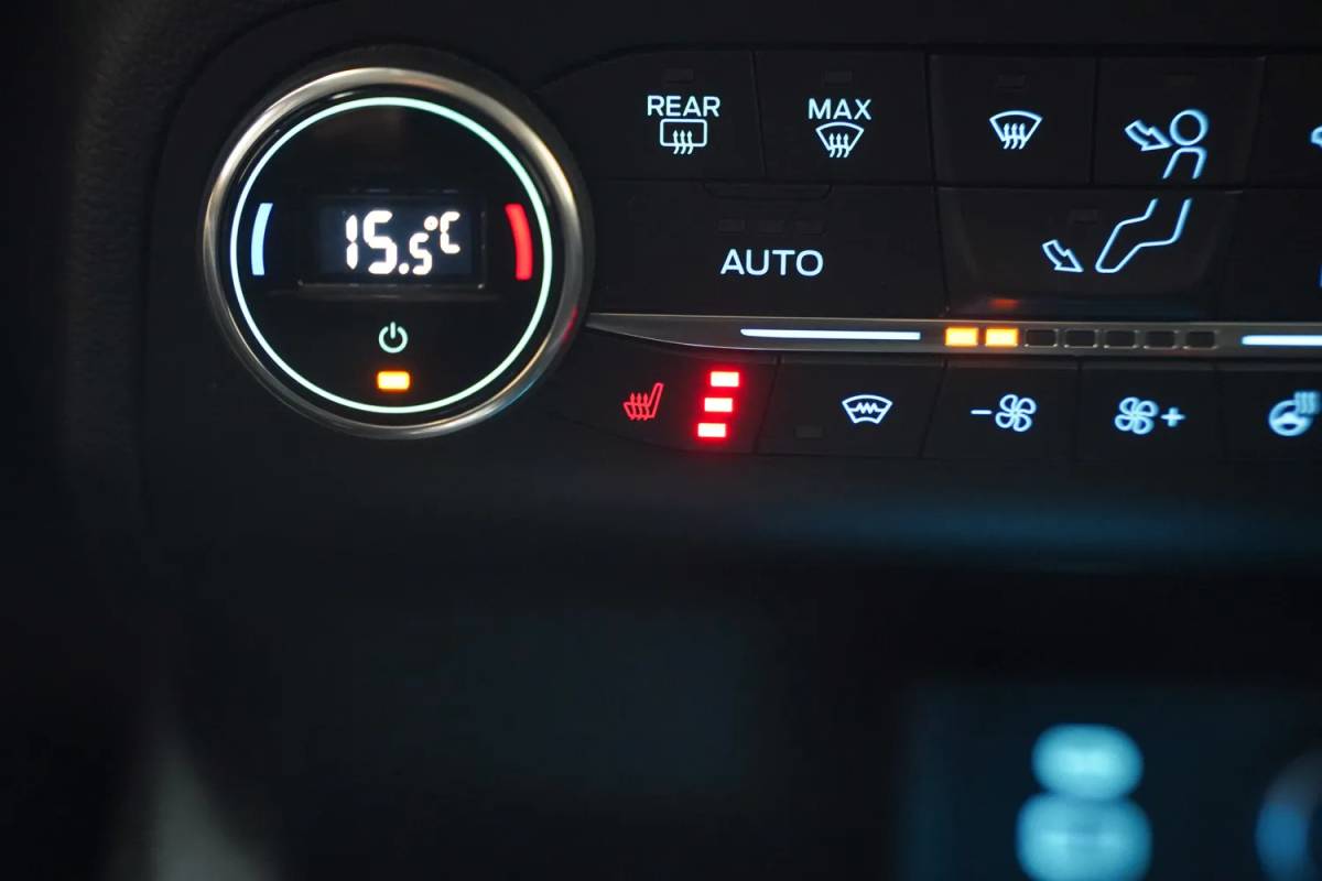 Ford Kuga Ford Kuga 2.5 PHEV Vignale [ LED Navi Camera Leder ]