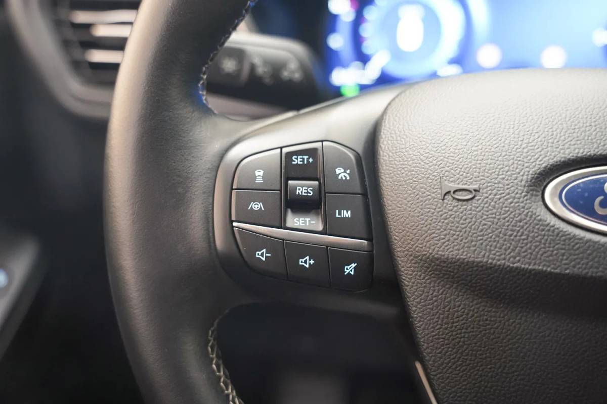 Ford Kuga Ford Kuga 2.5 PHEV Vignale [ LED Navi Camera Leder ]