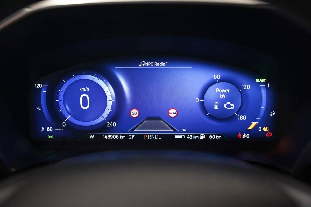 Ford Kuga Ford Kuga 2.5 PHEV Vignale [ LED Navi Camera Leder ]