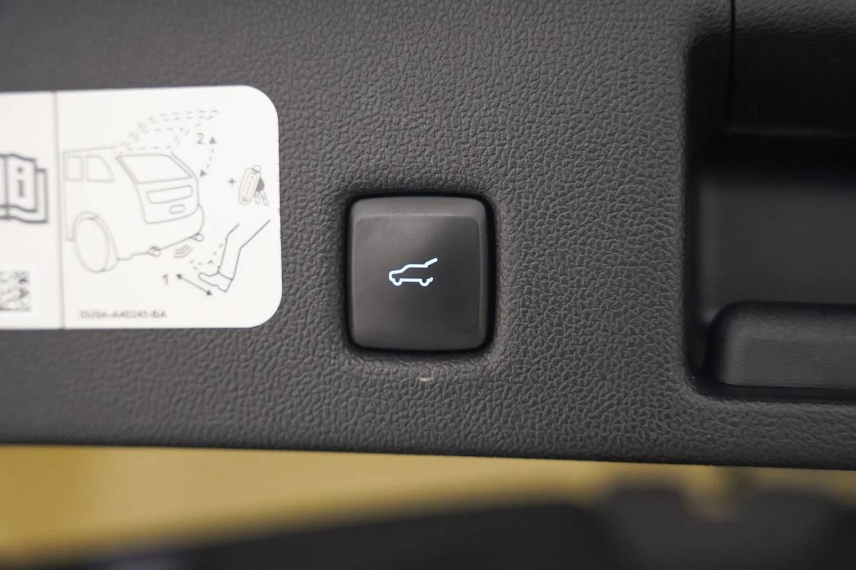 Ford Kuga Ford Kuga 2.5 PHEV Vignale [ LED Navi Camera Leder ]