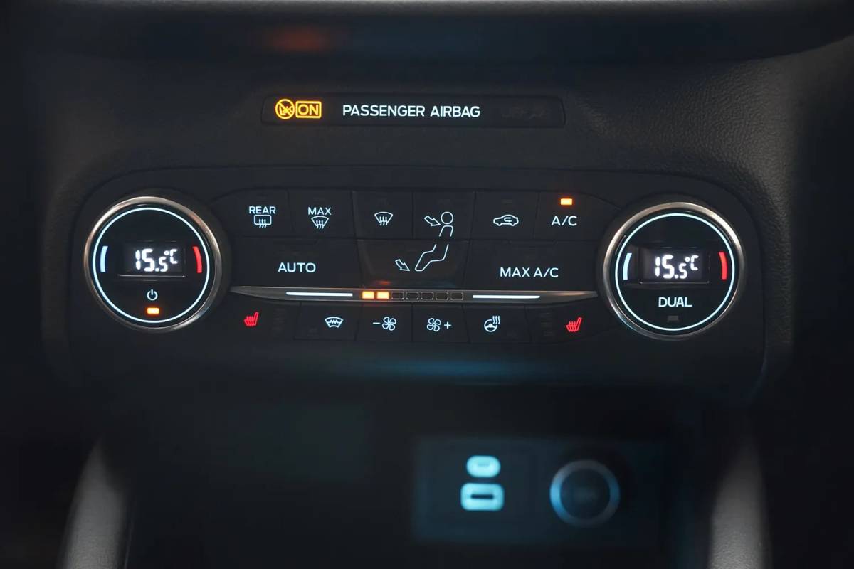 Ford Kuga Ford Kuga 2.5 PHEV Vignale [ LED Navi Camera Leder ]