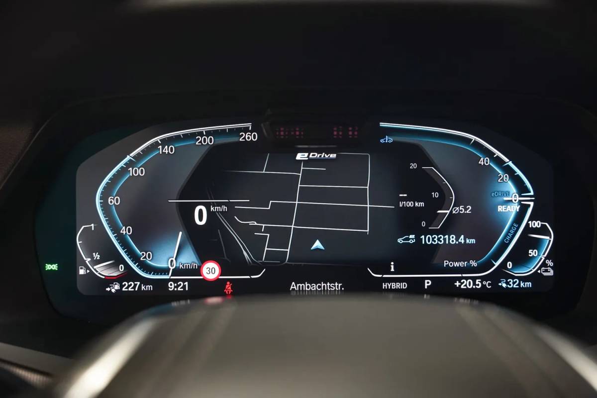 BMW X5 BMW X5 xDrive45e High Executive [ Panorama Luchtvering HUD Leder Stuur-&stoelverwarming]
