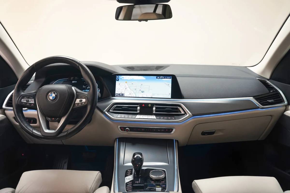 BMW X5 BMW X5 xDrive45e High Executive [ Panorama Luchtvering HUD Leder Stuur-&stoelverwarming]