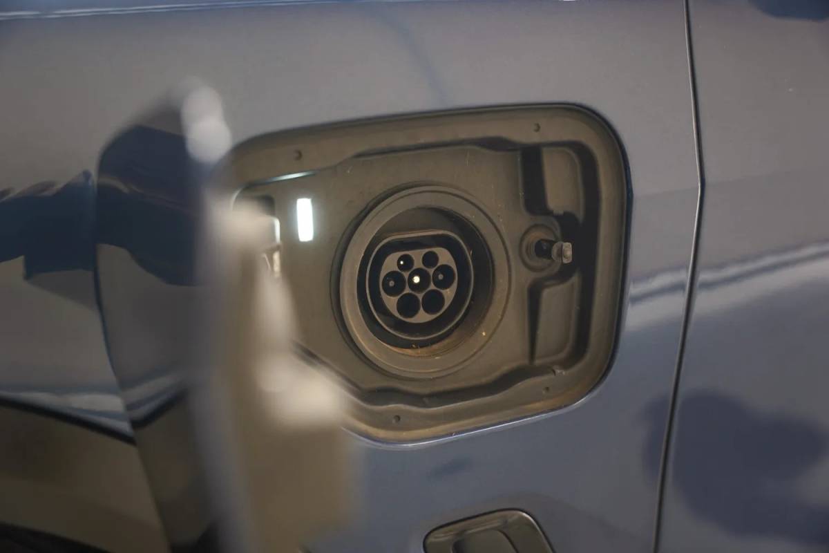 BMW X5 BMW X5 xDrive45e High Executive [ Panorama Luchtvering HUD Leder Stuur-&stoelverwarming]