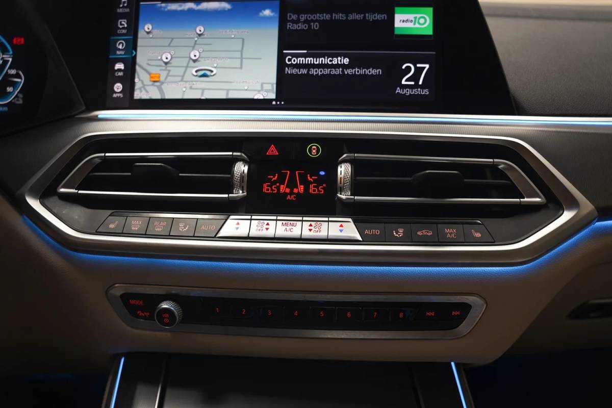 BMW X5 BMW X5 xDrive45e High Executive [ Panorama Luchtvering HUD Leder Stuur-&stoelverwarming]