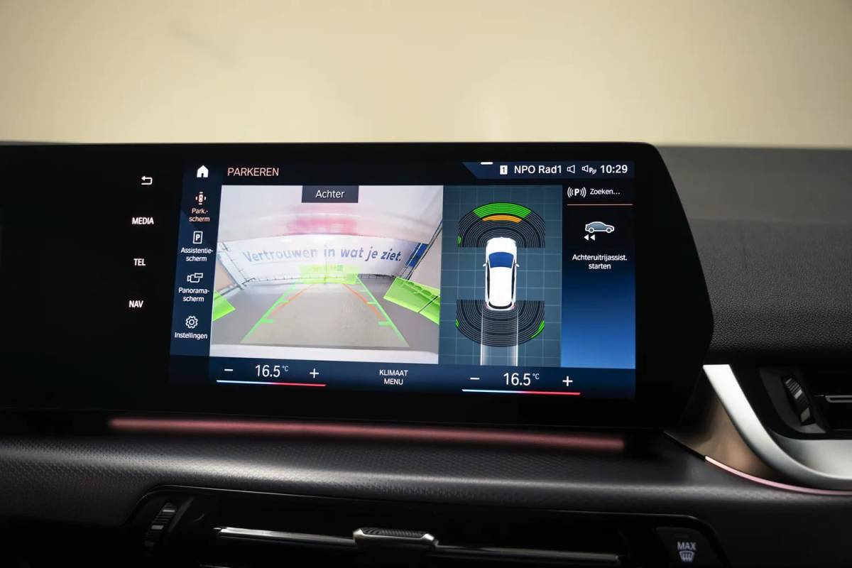 BMW 2 Serie BMW 2-serie Active Tourer 225e xDrive M Sport [ LED Memory Stuur-&stoelverwarming Camera ]