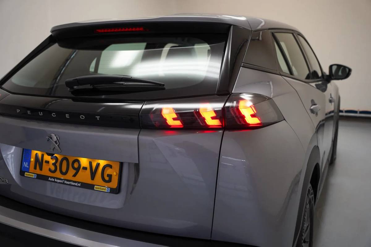 Peugeot e-2008 Peugeot 2008 EV Active Pack 50 kWh [ Climate Apple carplay / Android auto Cruise ]