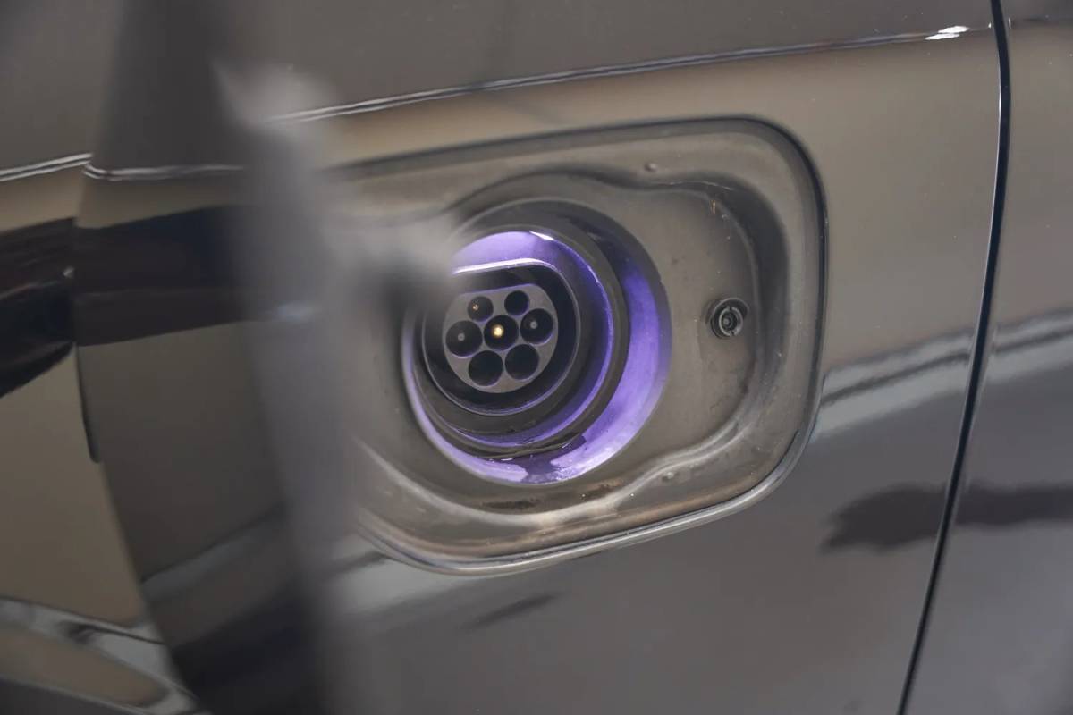 Volvo V60 Volvo V60 2.0 T6 AWD Recharge Business Pro [ Leder Comfortstoelen Stuur-&stoelverwarming ]